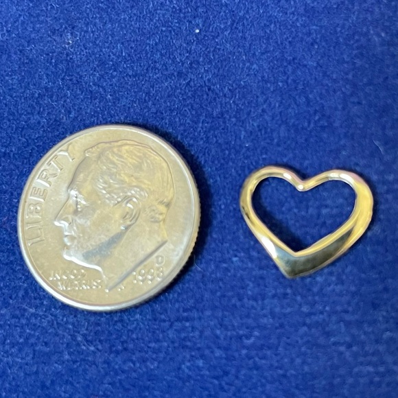 10k Yellow, White or Rose Gold Mini Floating Necklace Heart Slide Charm Pendant - Picture 14 of 16